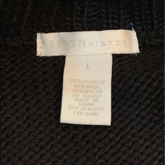 DESIGN HISTORY SIZE L~THICK KNIT CAPE SWEATER CHUNKY BUTTON DETAIL~JACKET COAT - Picture 5 of 8